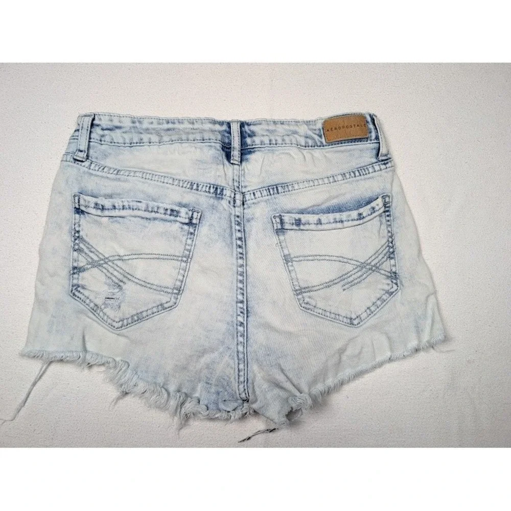 Aeropostale‎ High Waisted Shorty Shorts Size 2 Distressed Denim Acid Wash Booty
